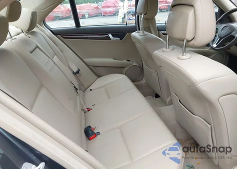 2014 Mercedes-Benz C 300 Luxury 4Matic/Sport 4Matic from USA, damaged, VIN WDDGF8AB7ER320145